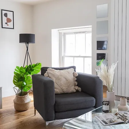 2Br In Prime Soho & Fitzrovia - Cityapartmentstay London Exterior foto